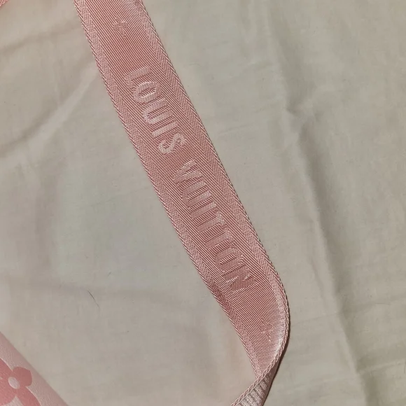 Handbag - Picture 4 of 11